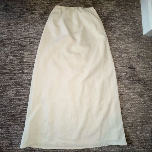 American Eagle Women's XS Ivory Maxi Skirt Elastic Waist Long Lined - Picture 3 of 14
